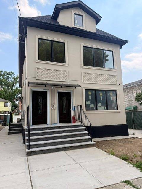 164-16 75th RD #2nd Floor, Fresh Meadows, NY 11366