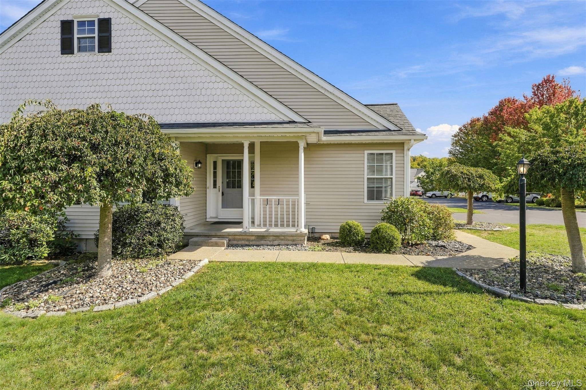 60 Tee LN, Red Hook, NY 12571