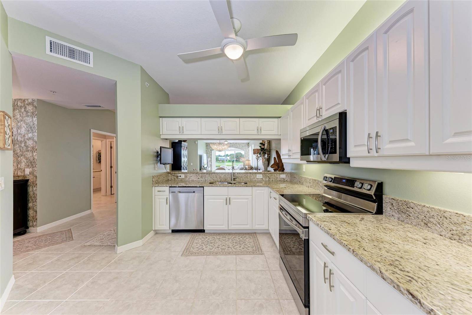 119 WOODBRIDGE DR #103, Venice, FL 34293