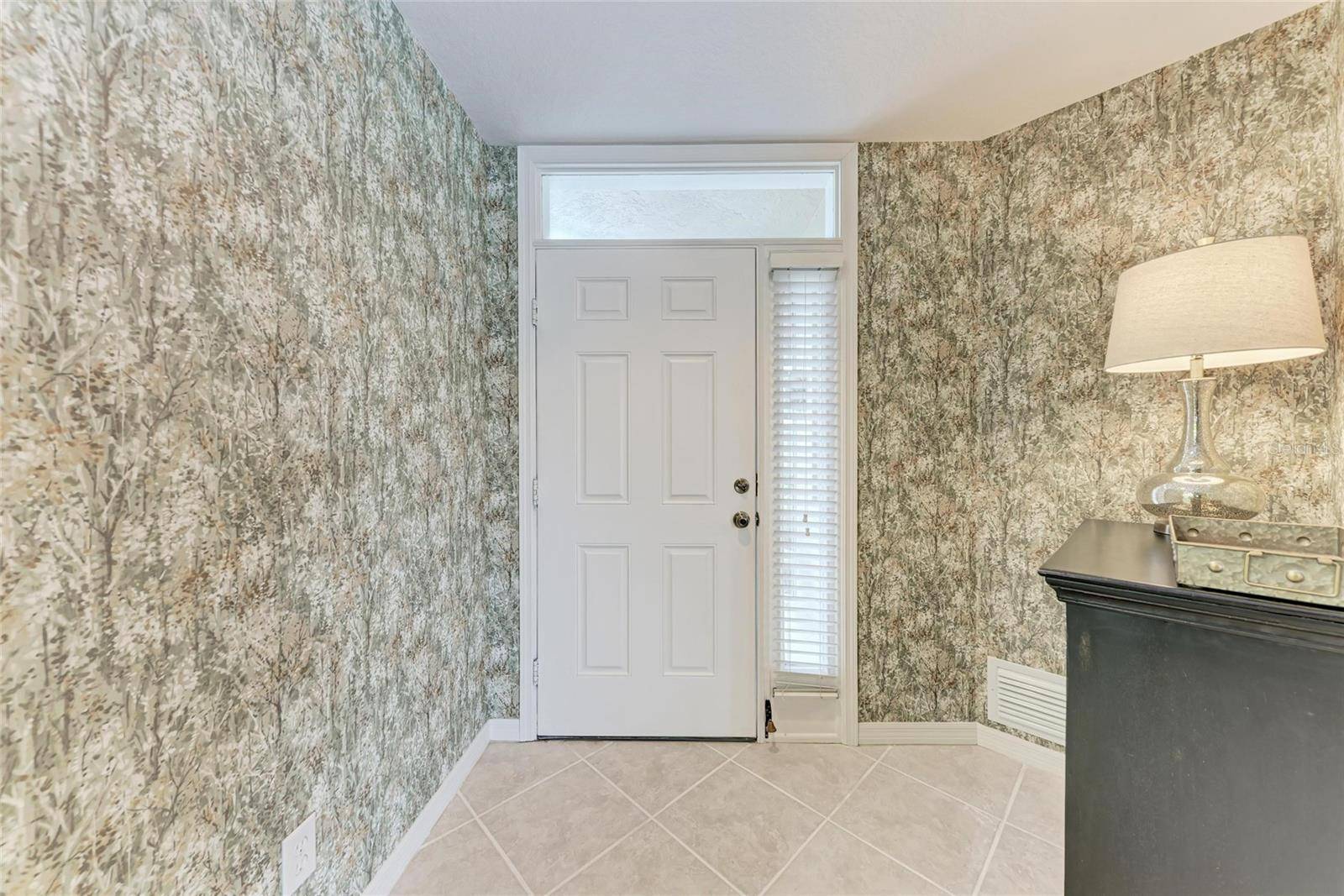 119 WOODBRIDGE DR #103, Venice, FL 34293