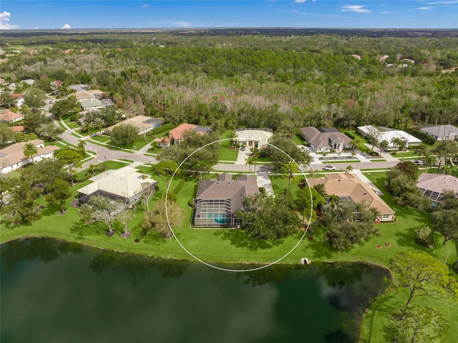 9075 MISTY CREEK DR, Sarasota, FL 34241