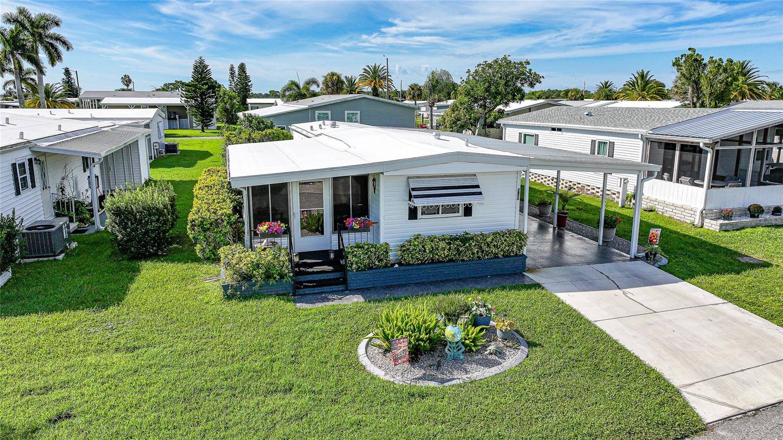 635 BLACKBURN BLVD, North Port, FL 34287