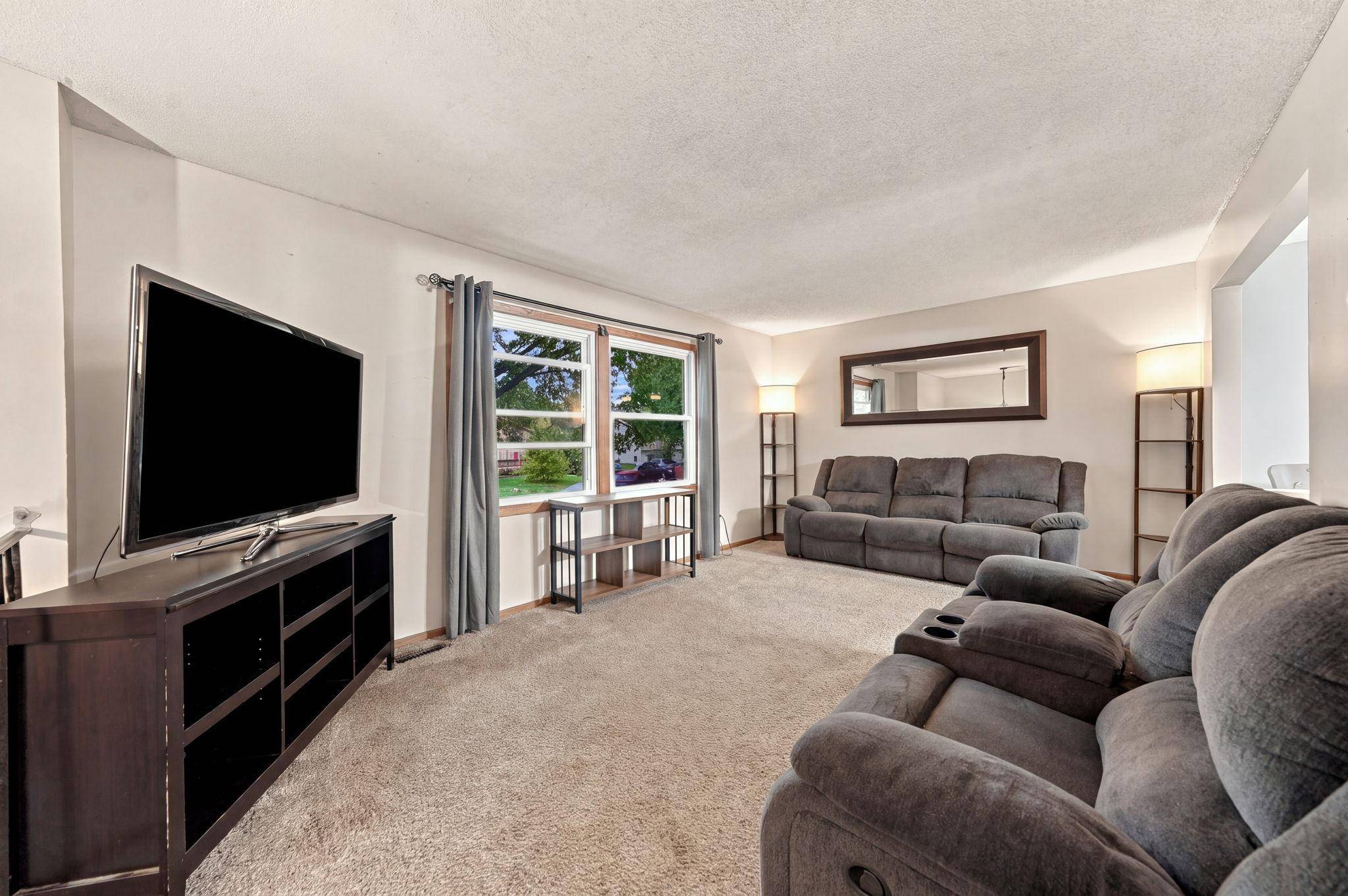8244 Morgan AVE N, Brooklyn Park, MN 55444