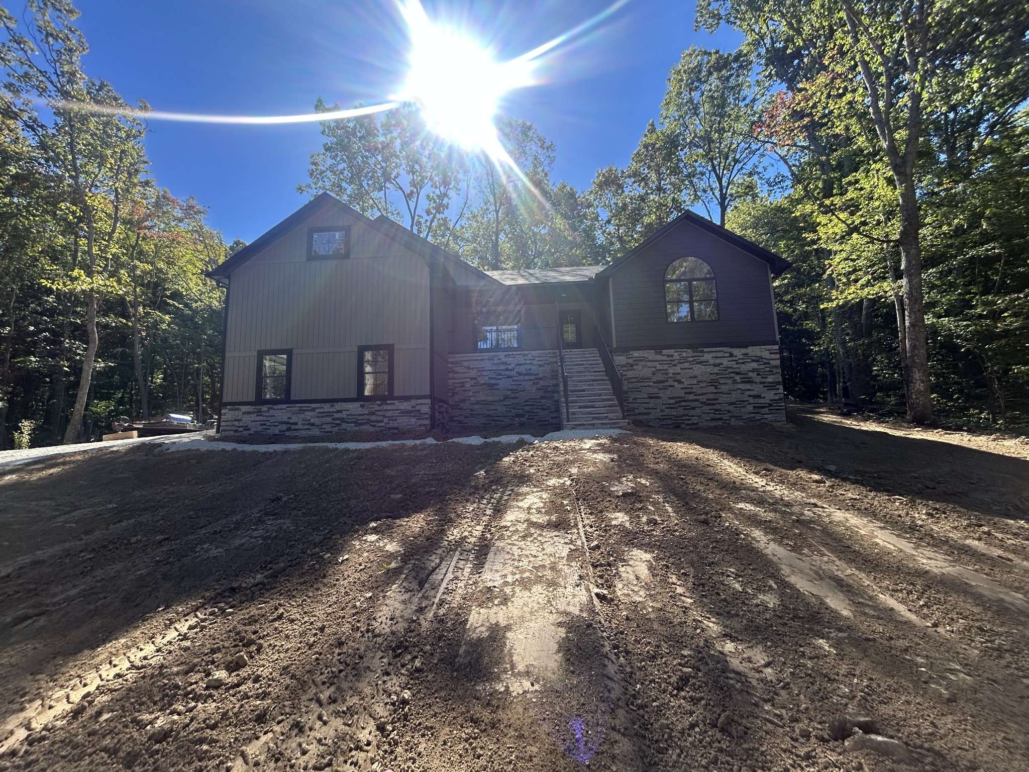 633 Icy Cove Trl, Monterey, TN 38574