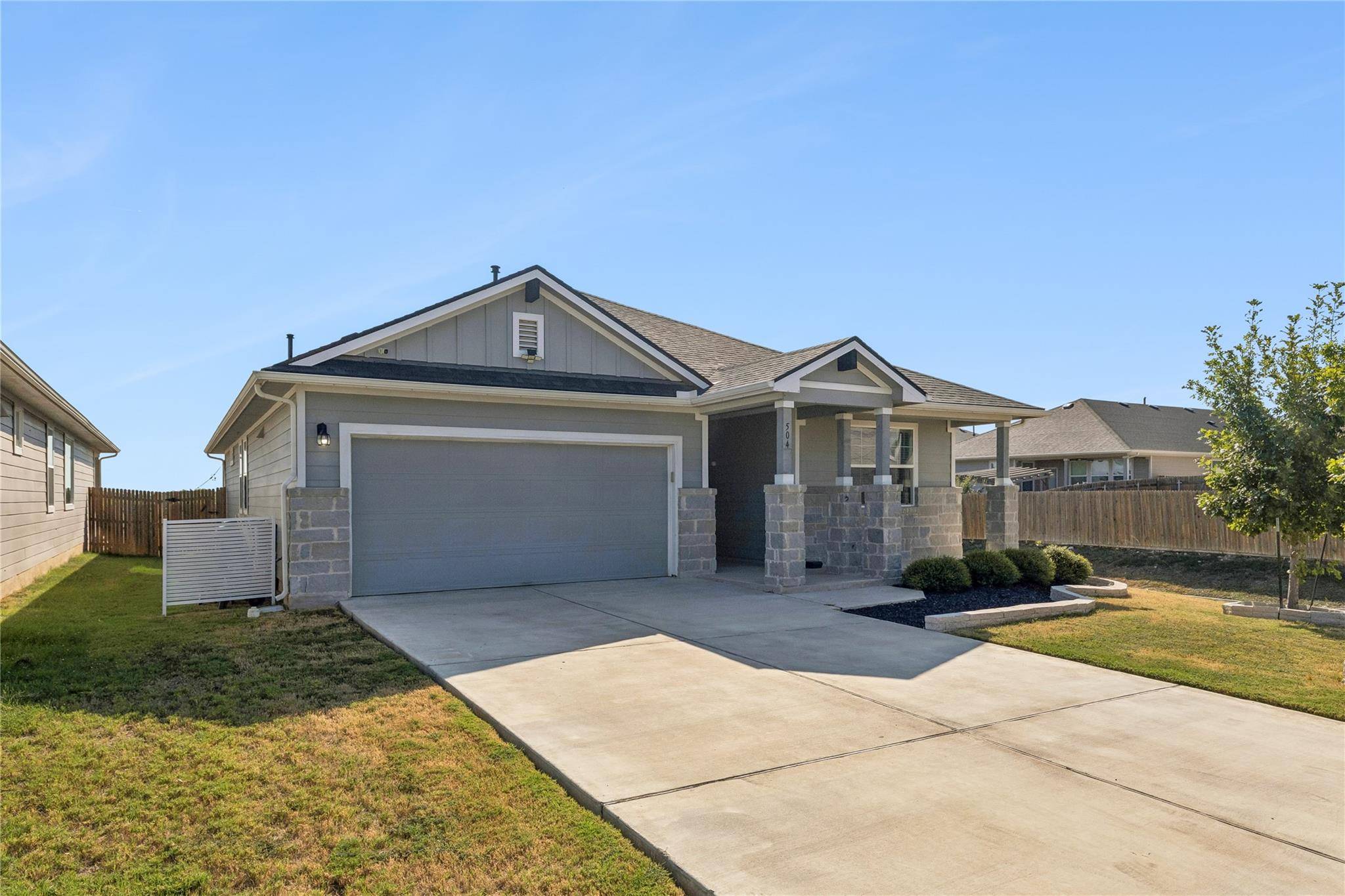 504 Big Cypress Bayou RD, Hutto, TX 78634