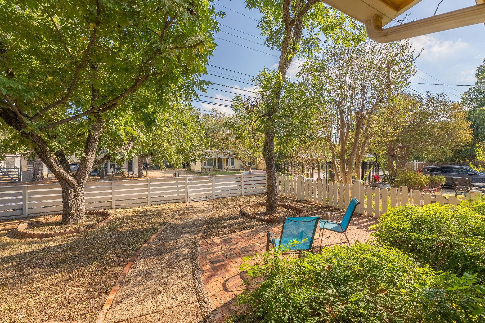 6107 Felix Ave, Austin, TX 78741