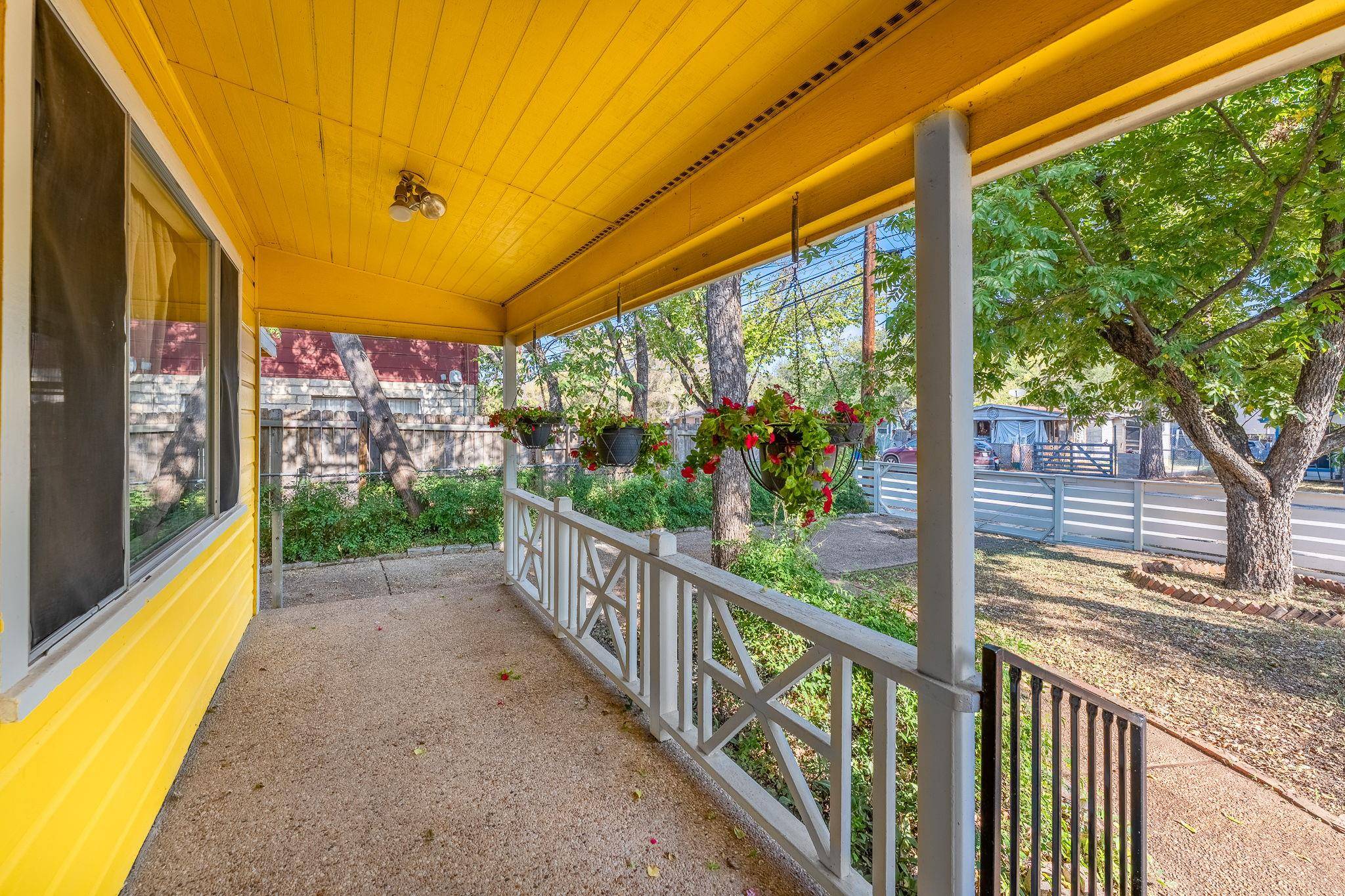 6107 Felix Ave, Austin, TX 78741