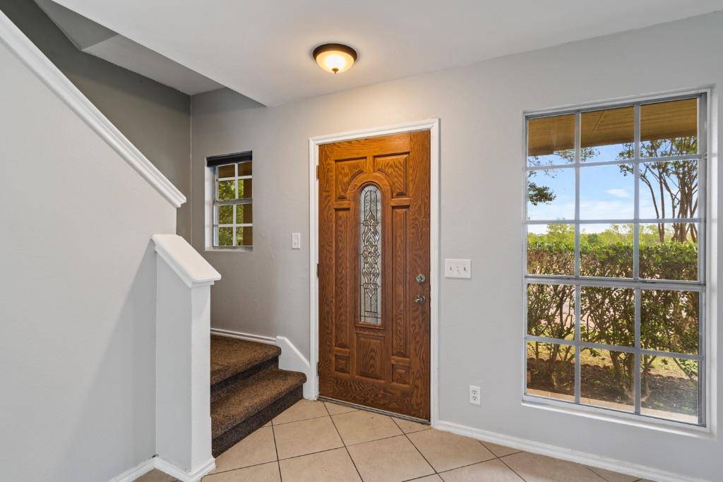 141 E Wild Senna DR, Pflugerville, TX 78660