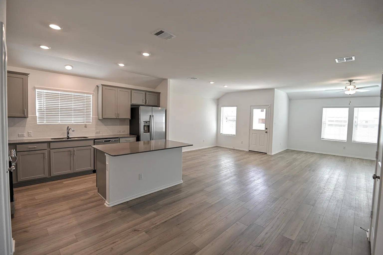 213 Magione ST, Hutto, TX 78634