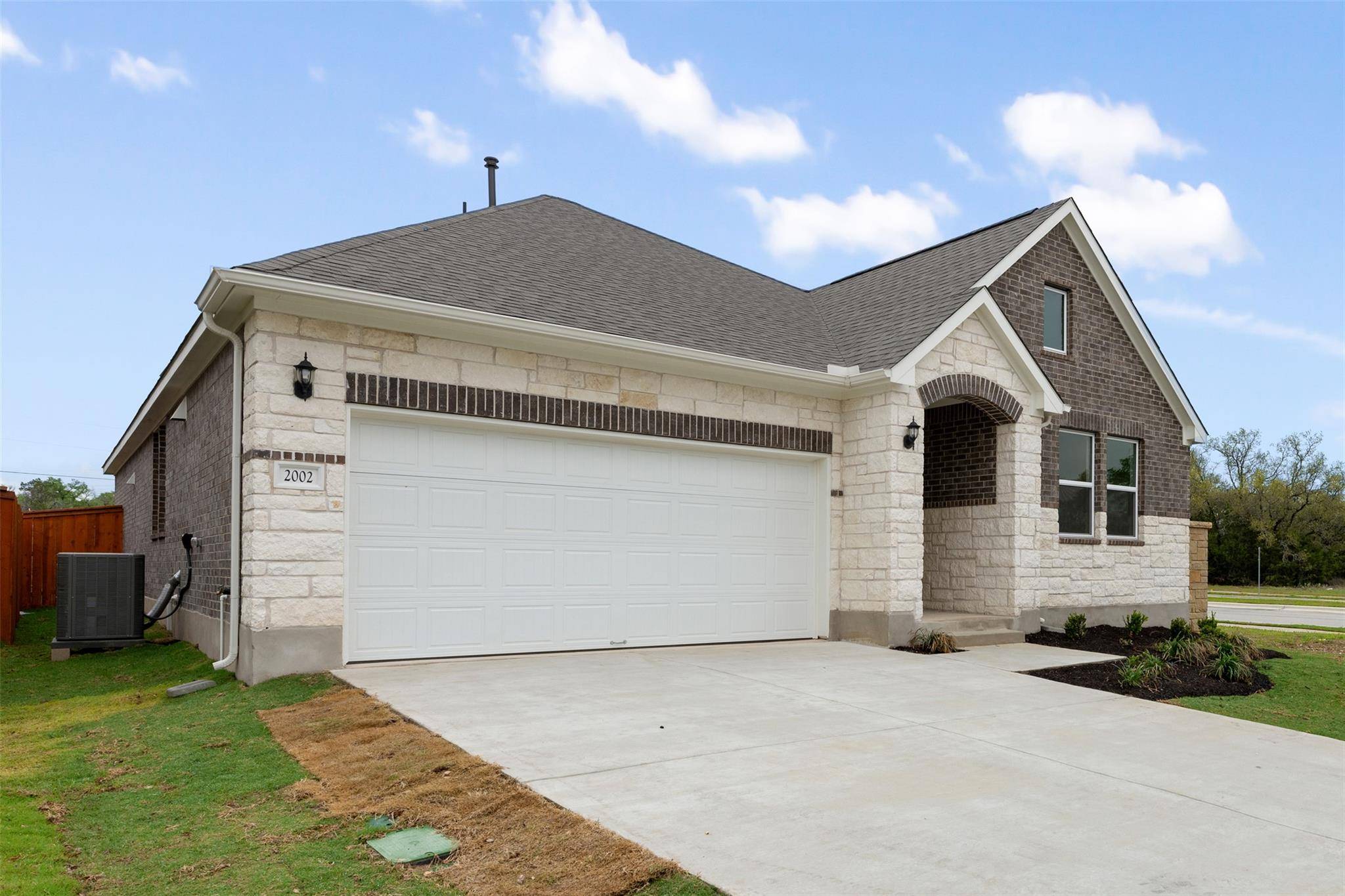 553 Redding WAY, Georgetown, TX 78633