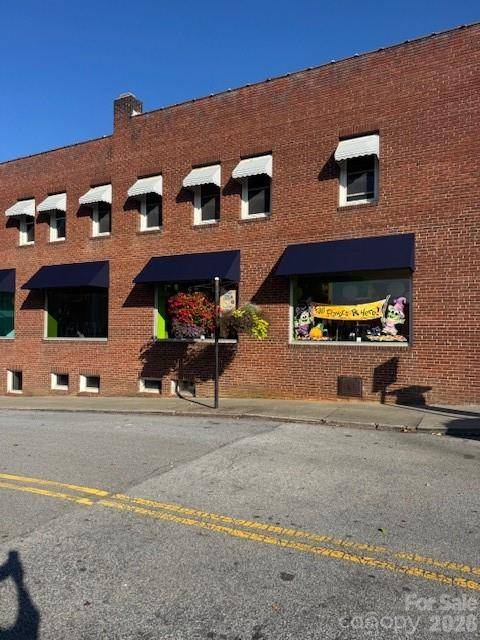 201 N Main ST, Hendersonville, NC 28739