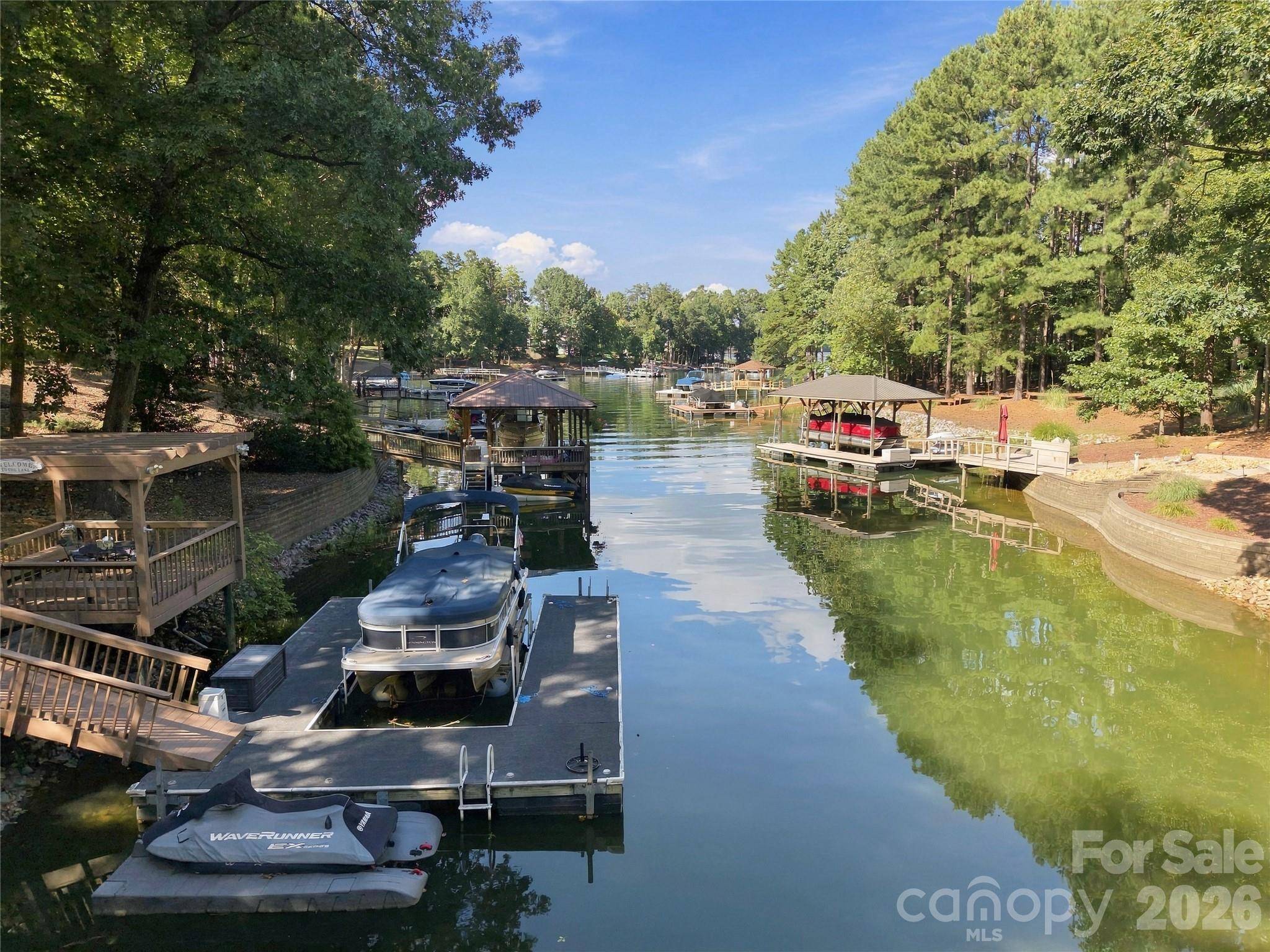 9040 Fair Oak DR, Sherrills Ford, NC 28673