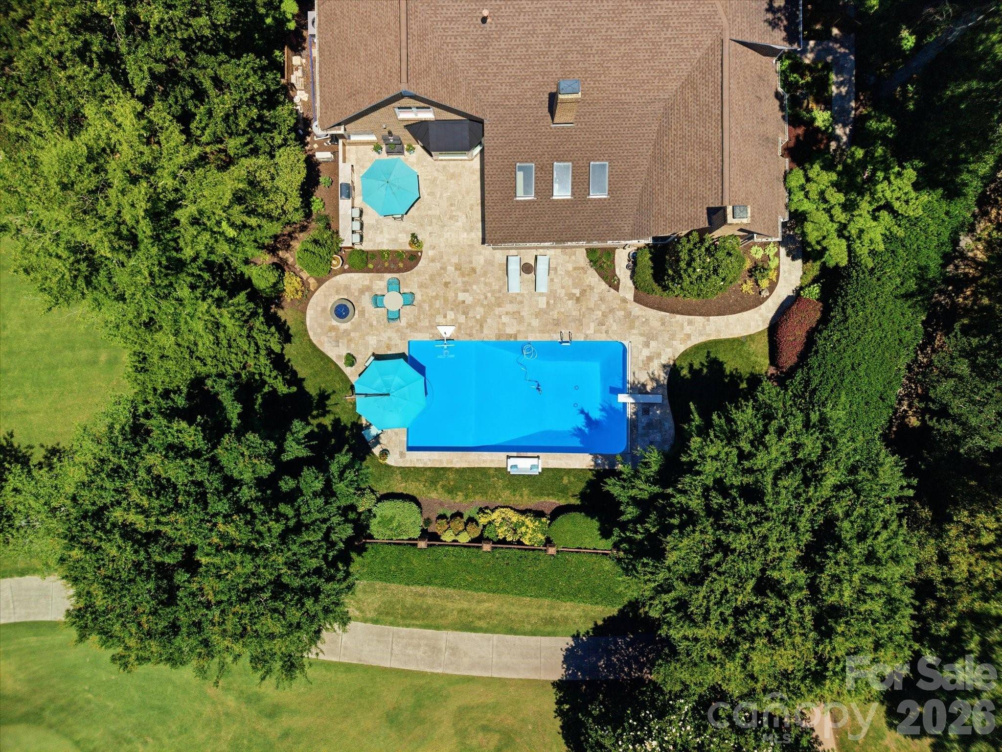5617 Providence Country Club DR, Charlotte, NC 28277