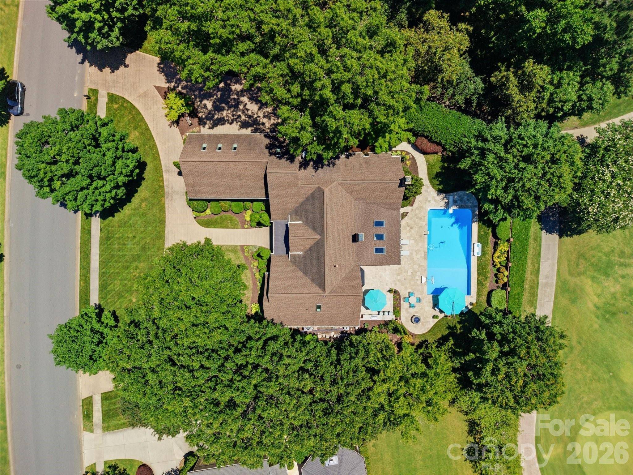 5617 Providence Country Club DR, Charlotte, NC 28277