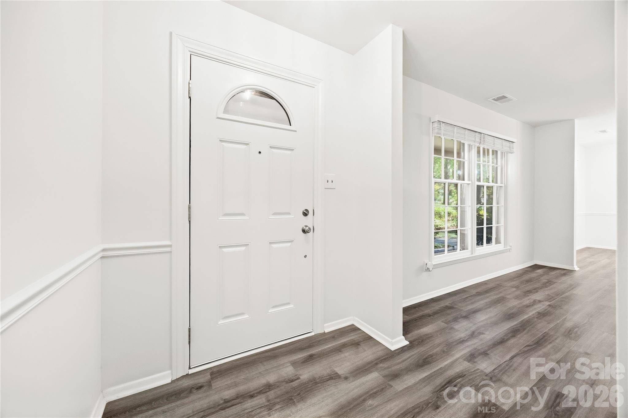 9112 Sardis Forest DR, Charlotte, NC 28270