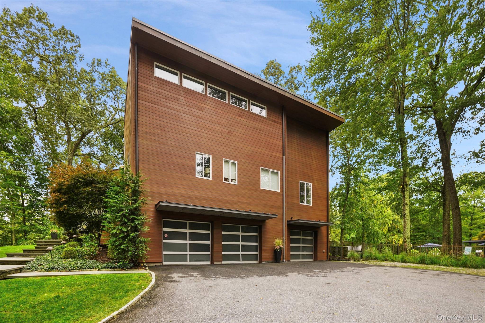 116 Davids WAY, Bedford Hills, NY 10507