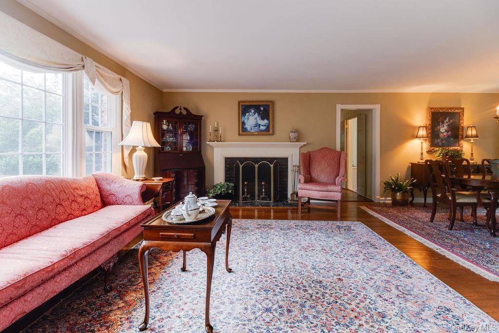 83 Christian AVE, Stony Brook, NY 11790