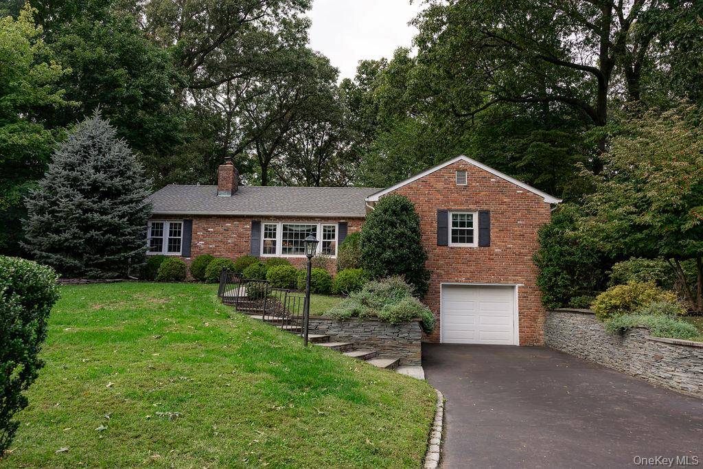 83 Christian AVE, Stony Brook, NY 11790