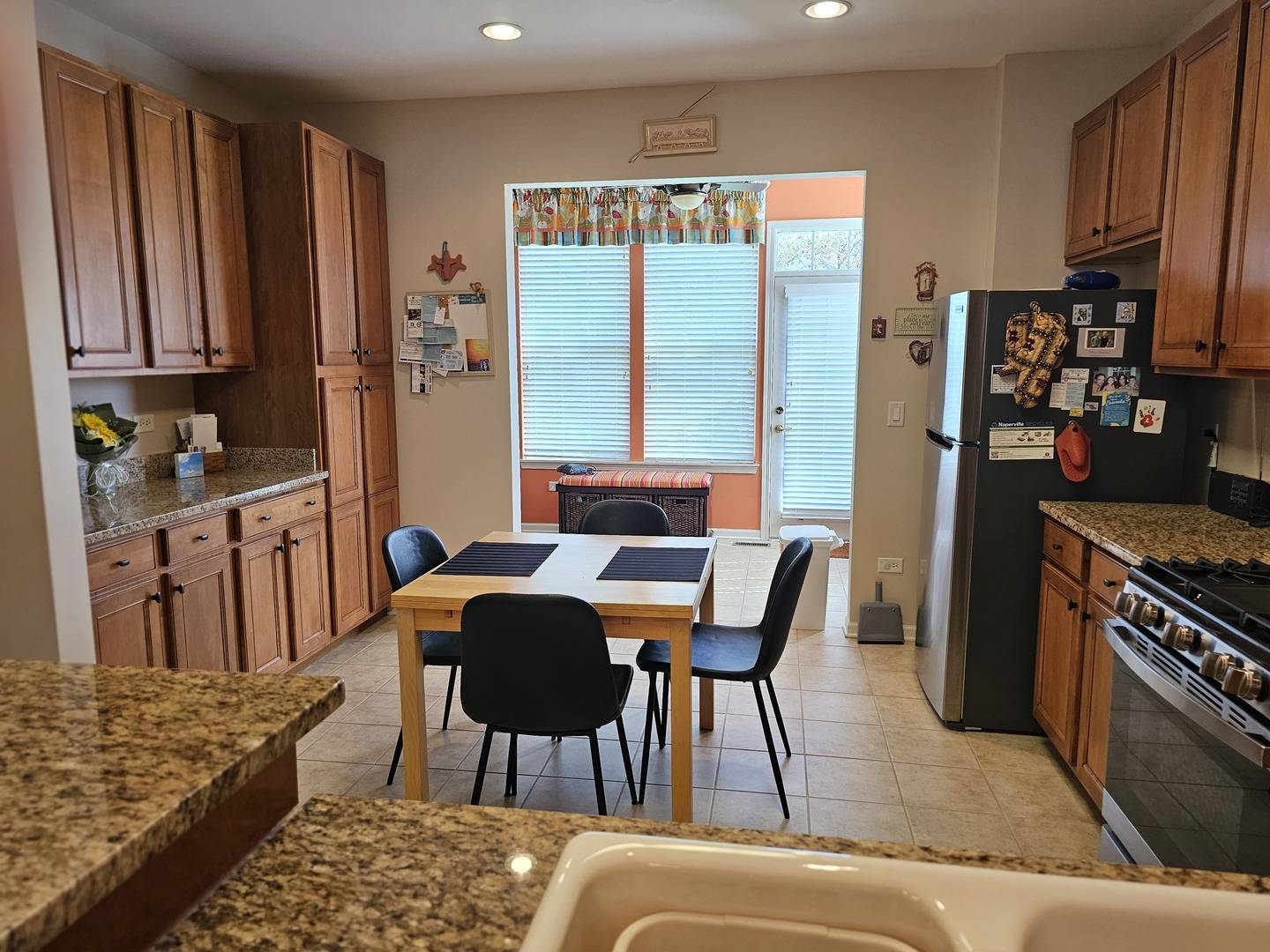 2841 Normandy CIR, Naperville, IL 60564