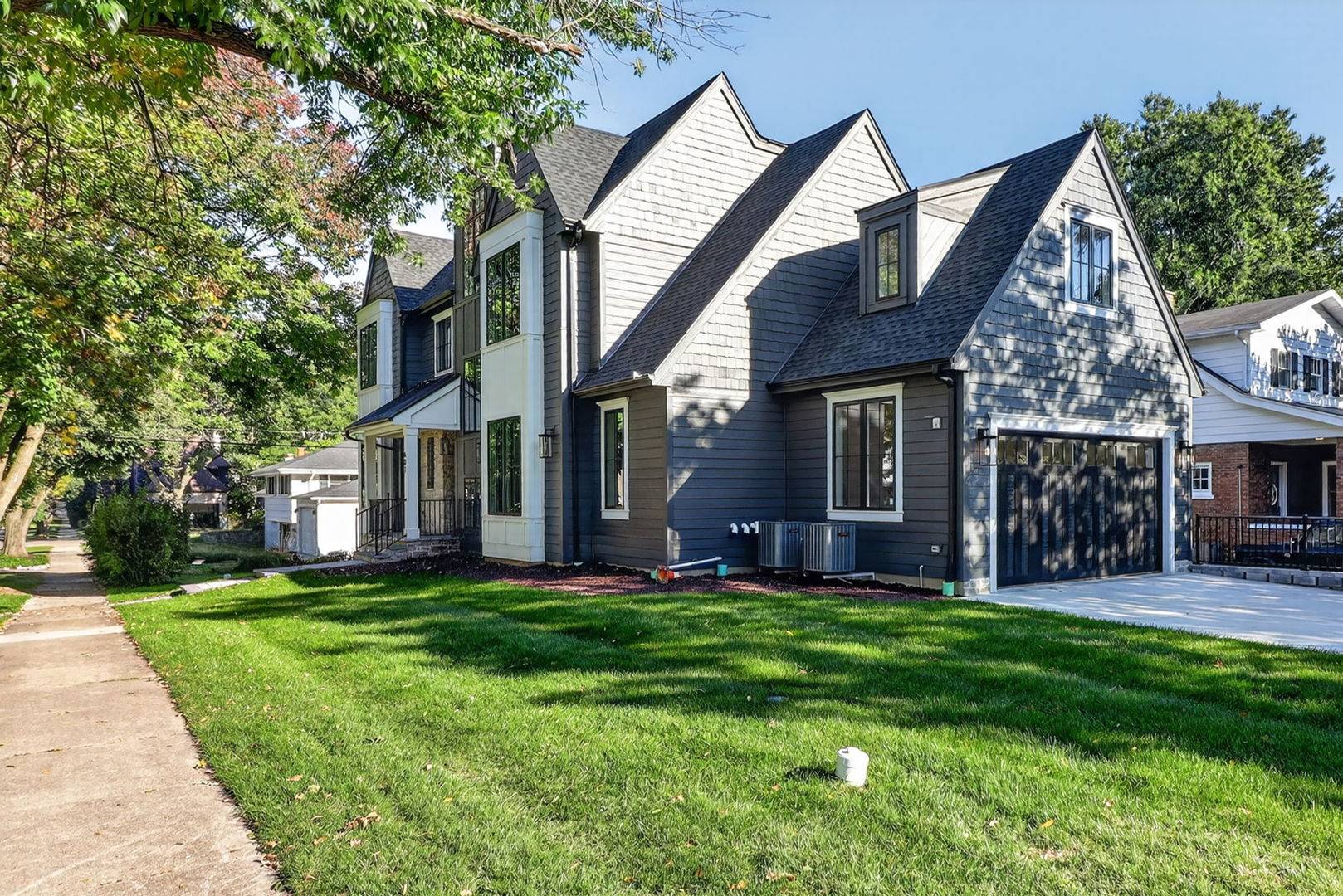 601 S Stough ST, Hinsdale, IL 60521