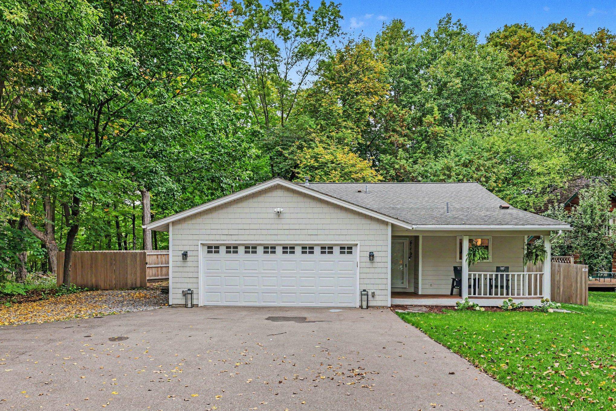 6112 Bartlett BLVD, Mound, MN 55364