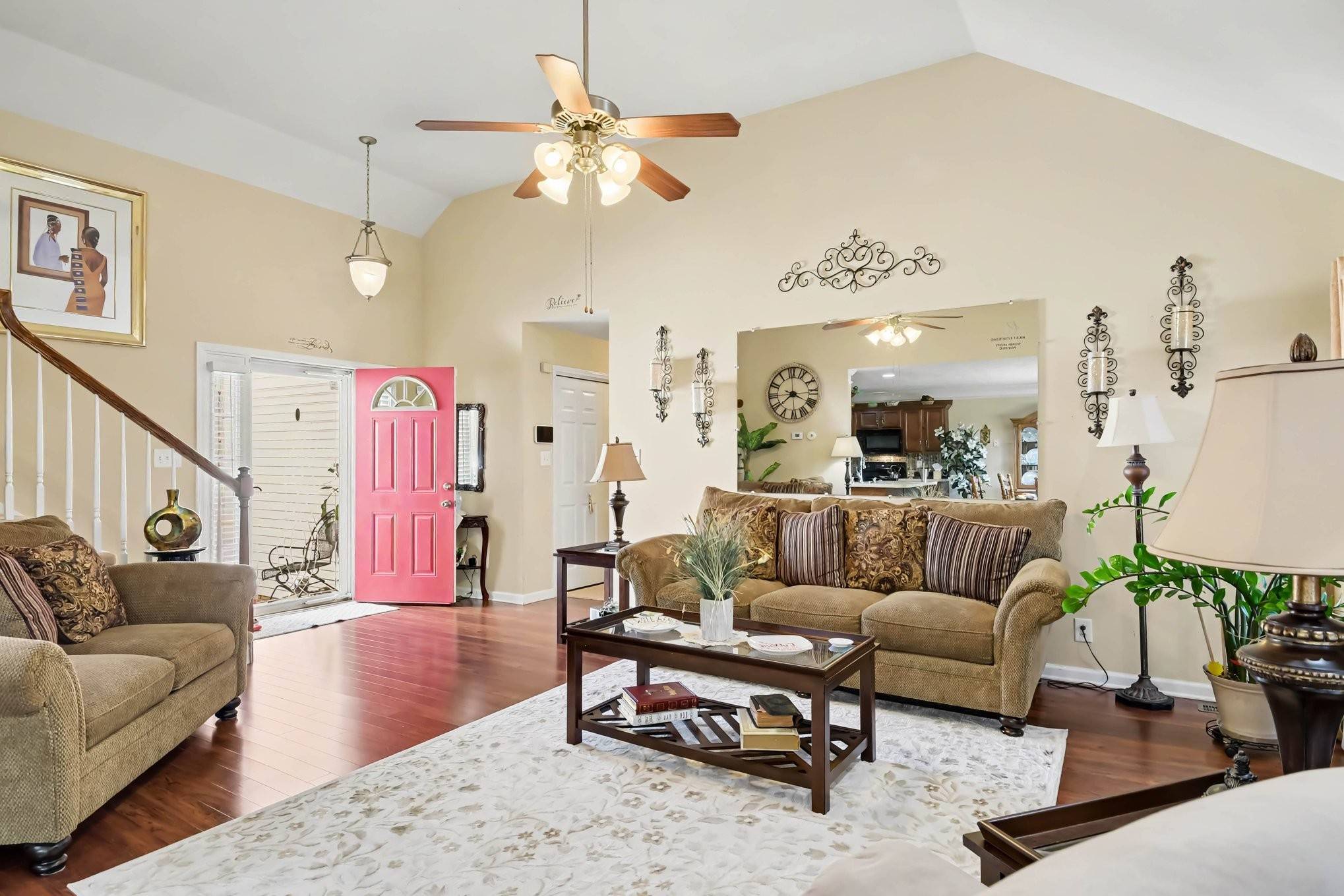 643 Ashley Oaks Dr, Clarksville, TN 37042