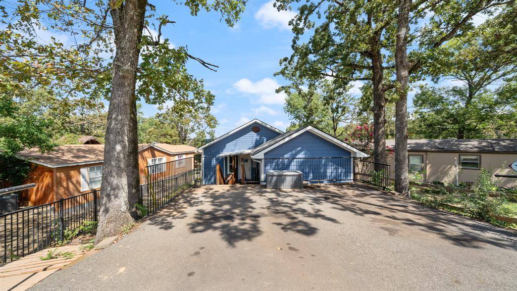 151 Sun Down Trail, Mabank, TX 75156