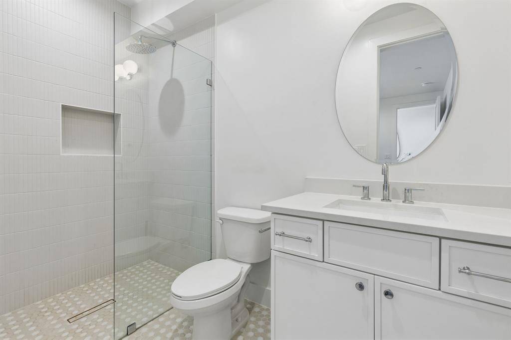 4303 Cedar Springs Road, Dallas, TX 75219