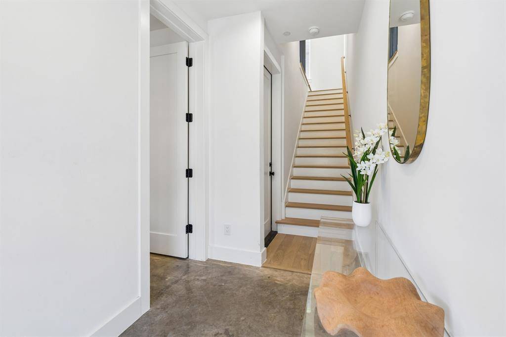 4303 Cedar Springs Road, Dallas, TX 75219