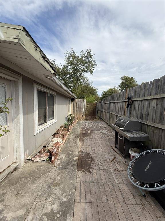 120 Woodbridge Way, Mesquite, TX 75149