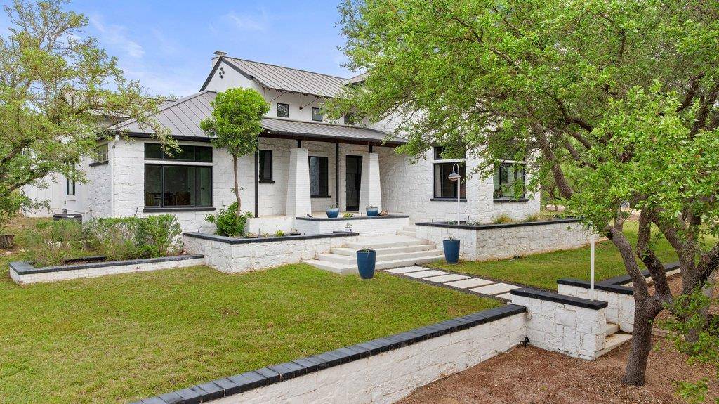 4018 Bee Creek RD, Spicewood, TX 78669