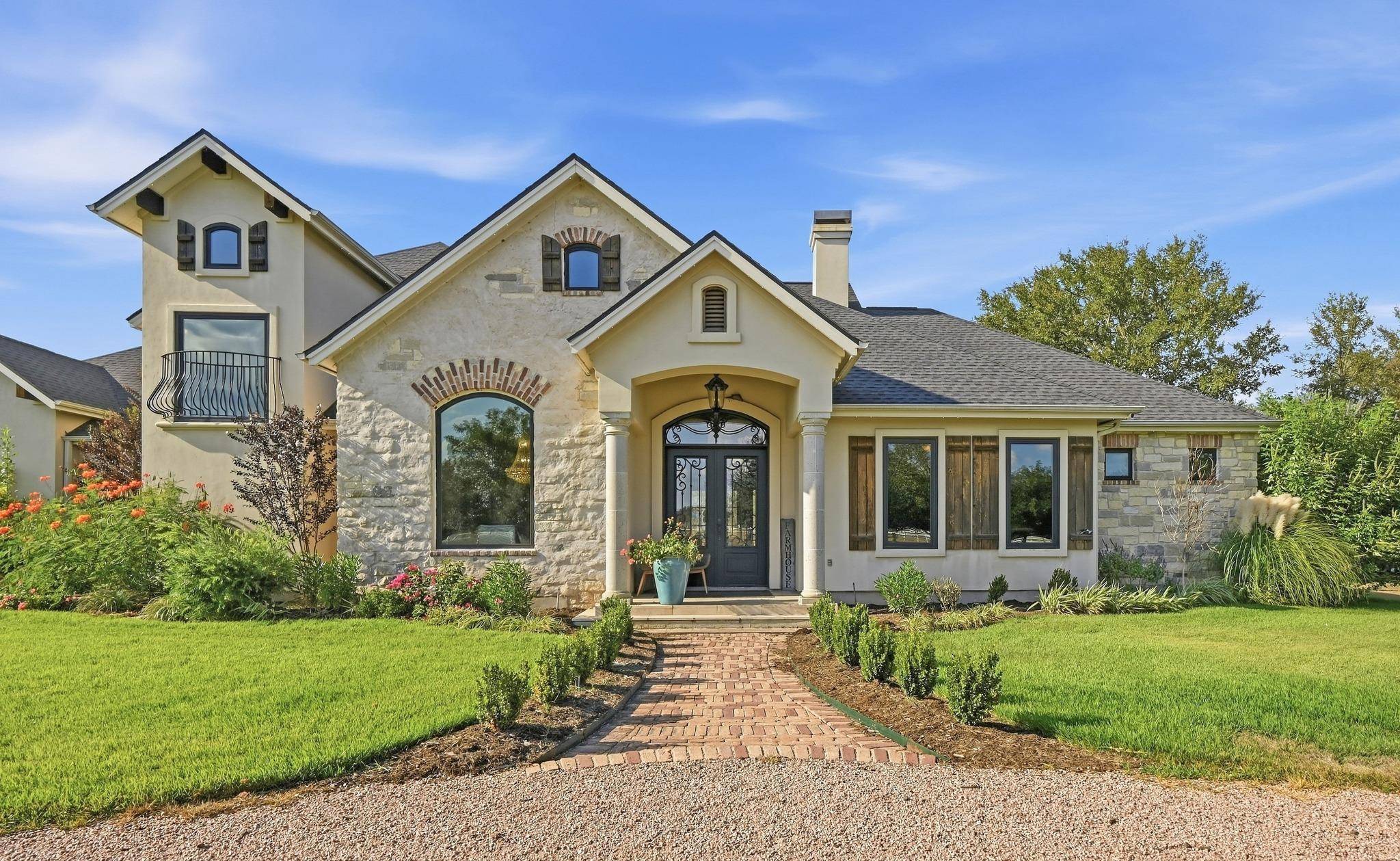 450 Colorado DR, Bastrop, TX 78612