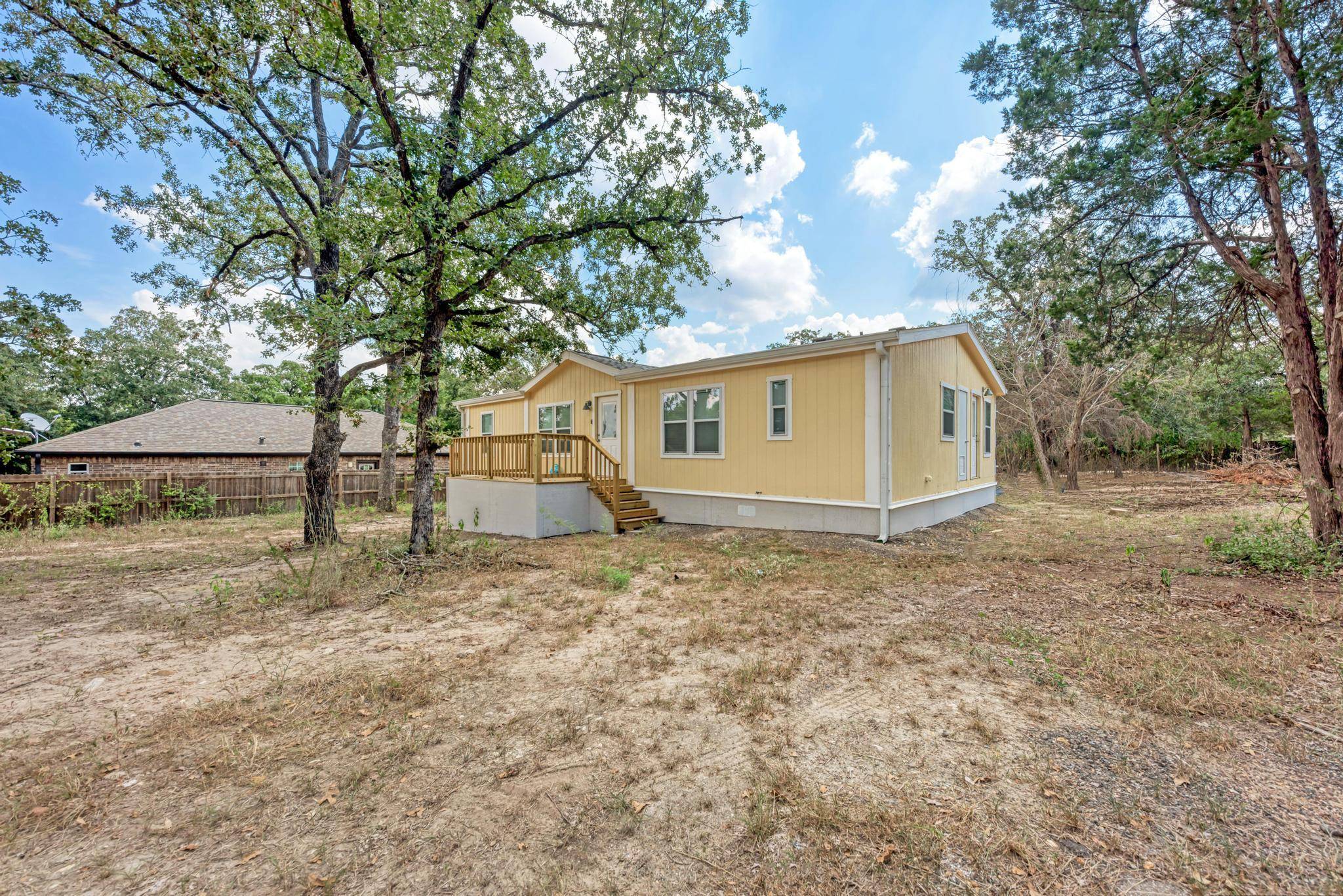 107 Long Shadow DR, Bastrop, TX 78602