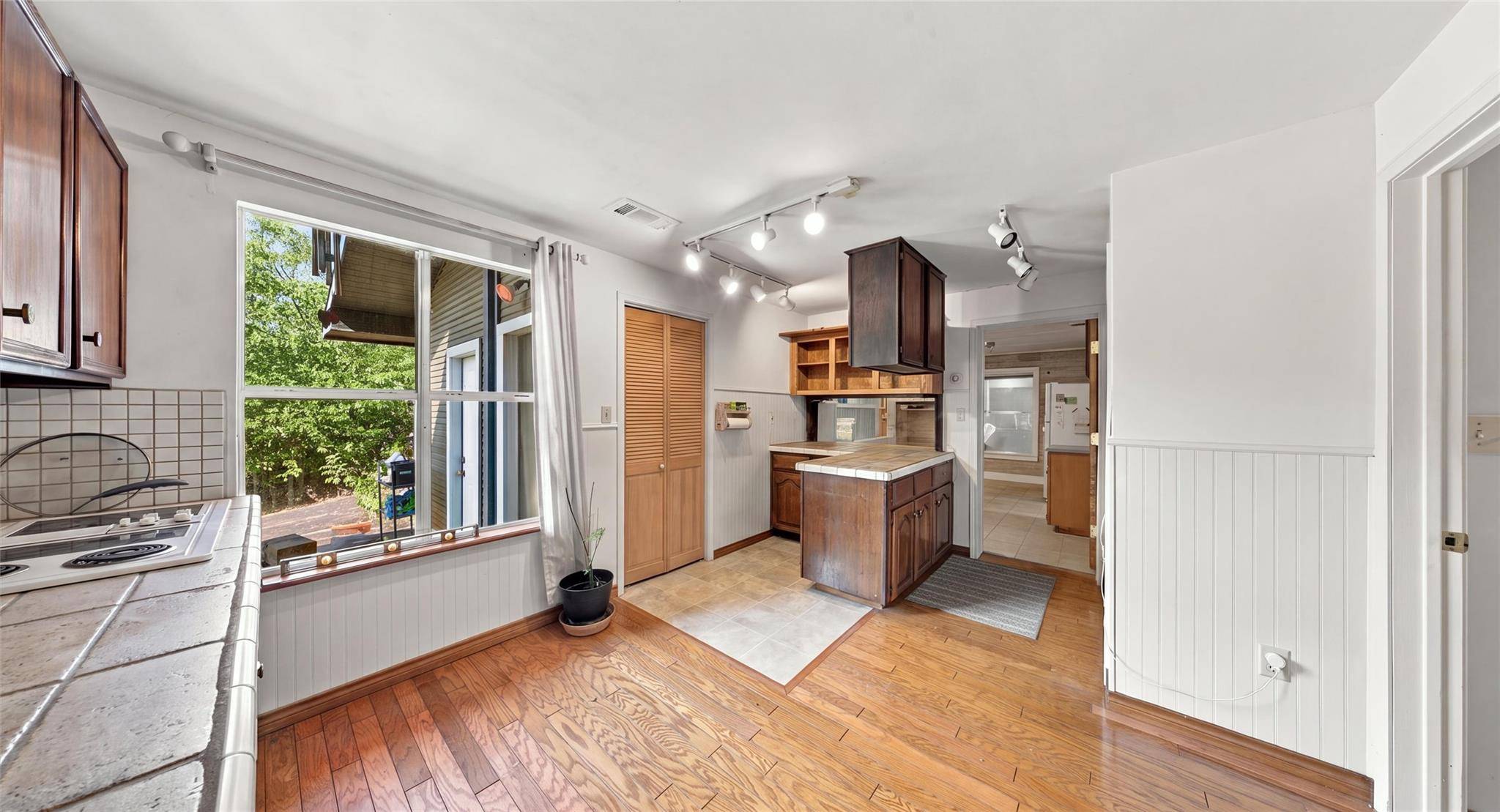 802 N Myrtle ST, Georgetown, TX 78626