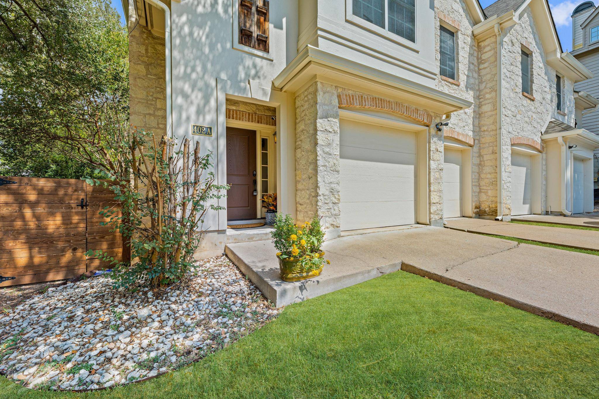 402 E 32nd ST #1A, Austin, TX 78705
