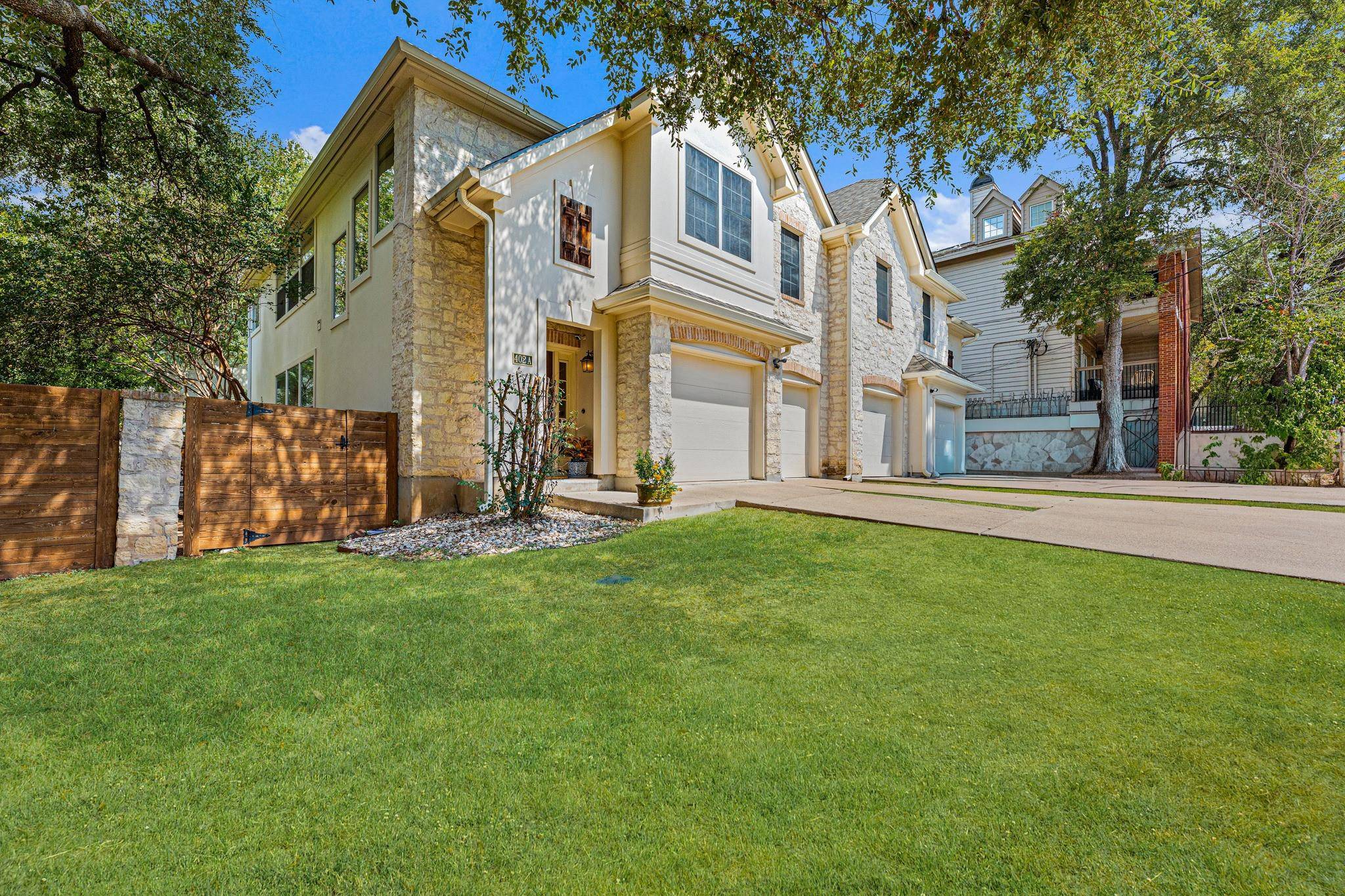 402 E 32nd ST #1A, Austin, TX 78705