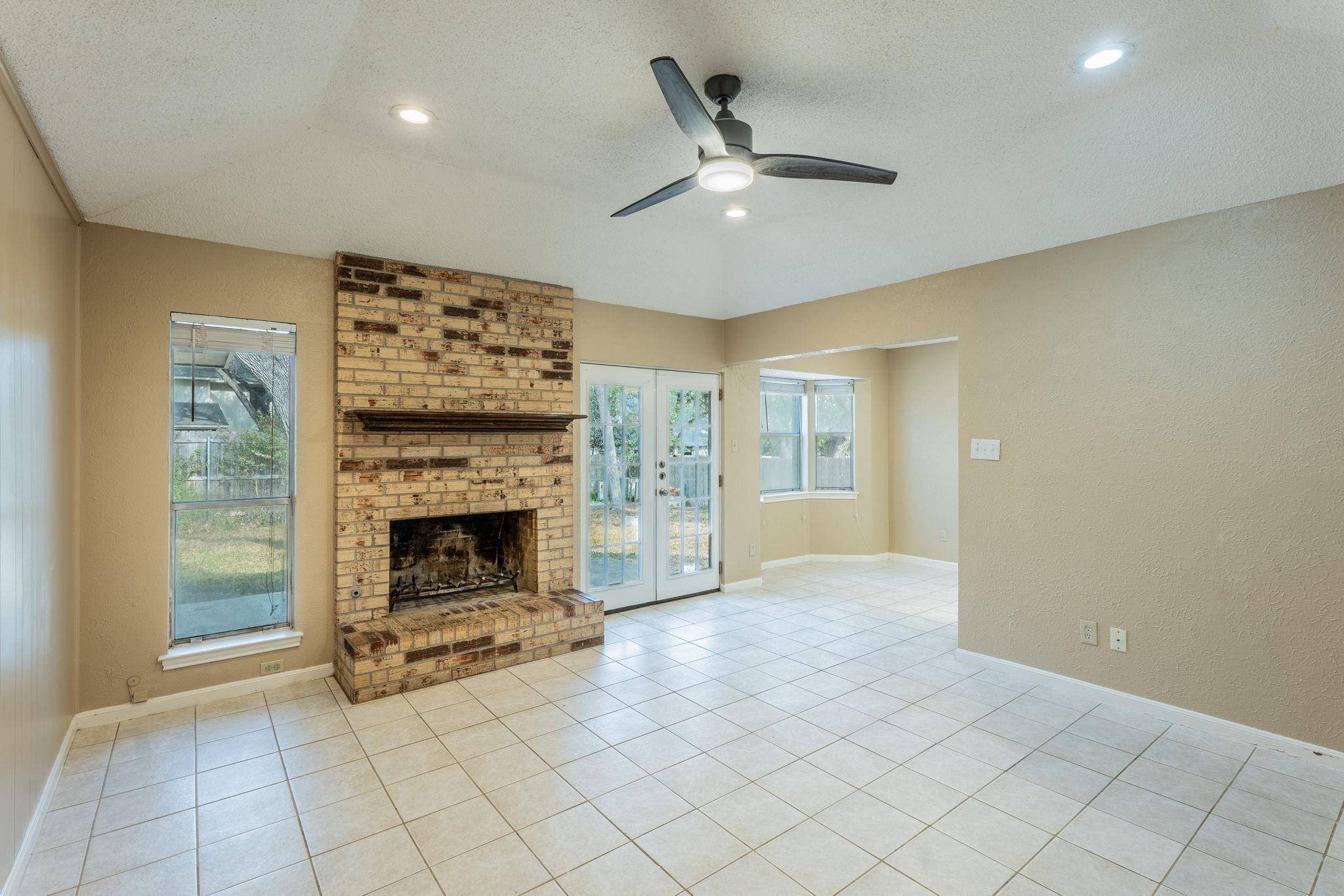 5628 Wagon Train RD, Austin, TX 78749