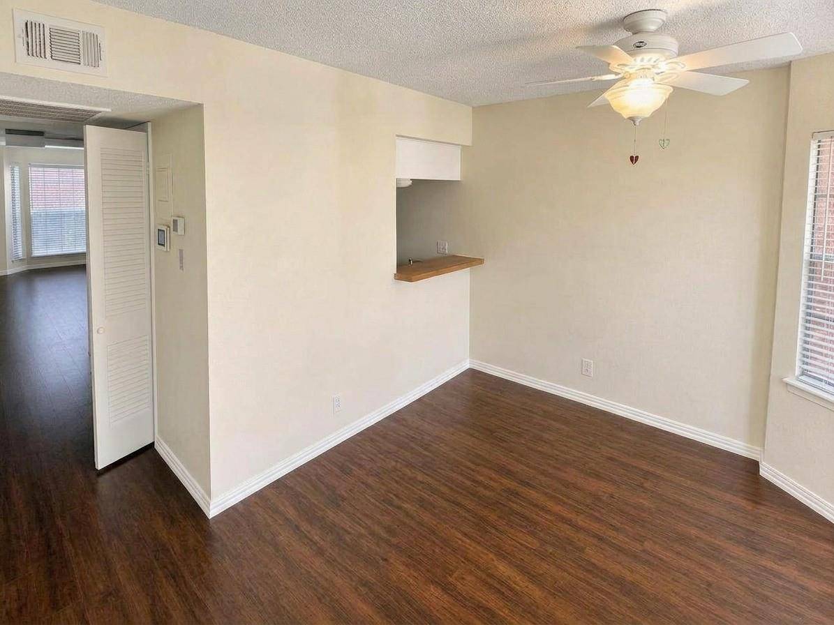 7920 Rockwood LN #112, Austin, TX 78757