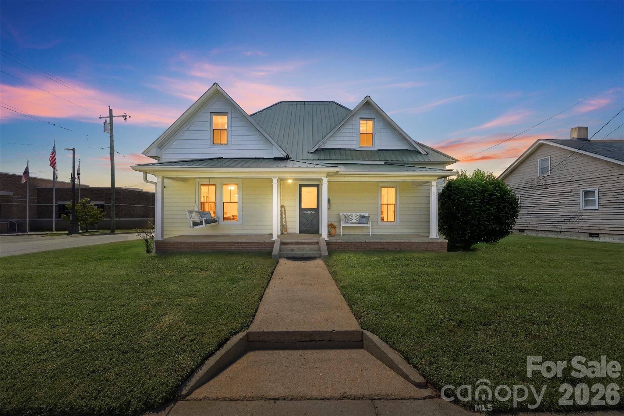322 E Main ST, Maiden, NC 28650