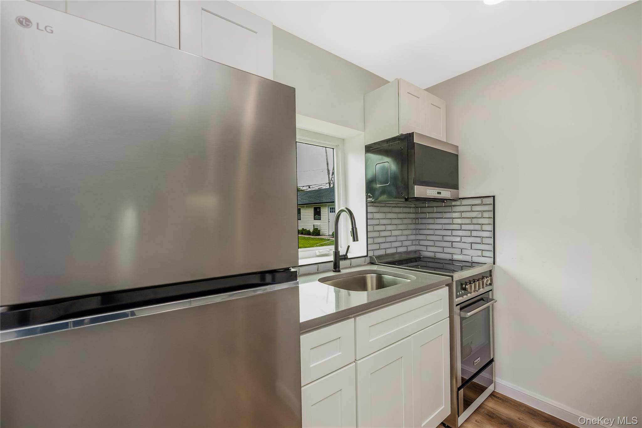 29 Tyler ST #3, Rocky Point, NY 11778