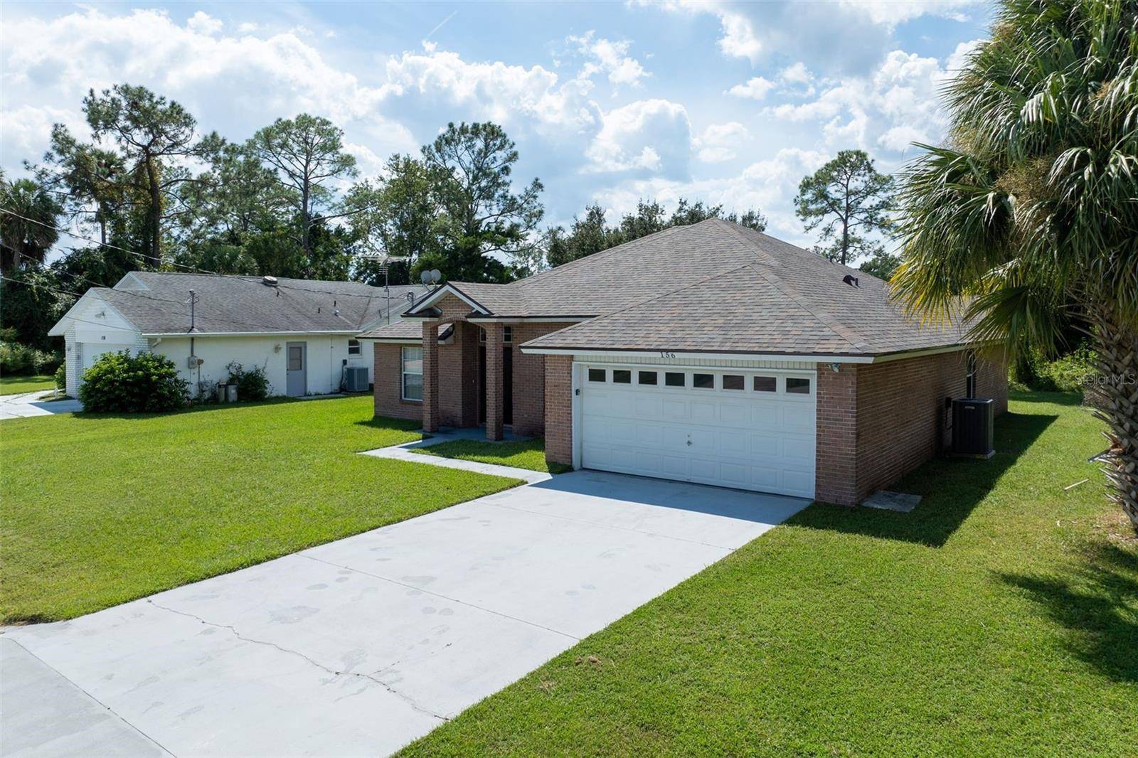 156 BARRINGTON DR, Palm Coast, FL 32137