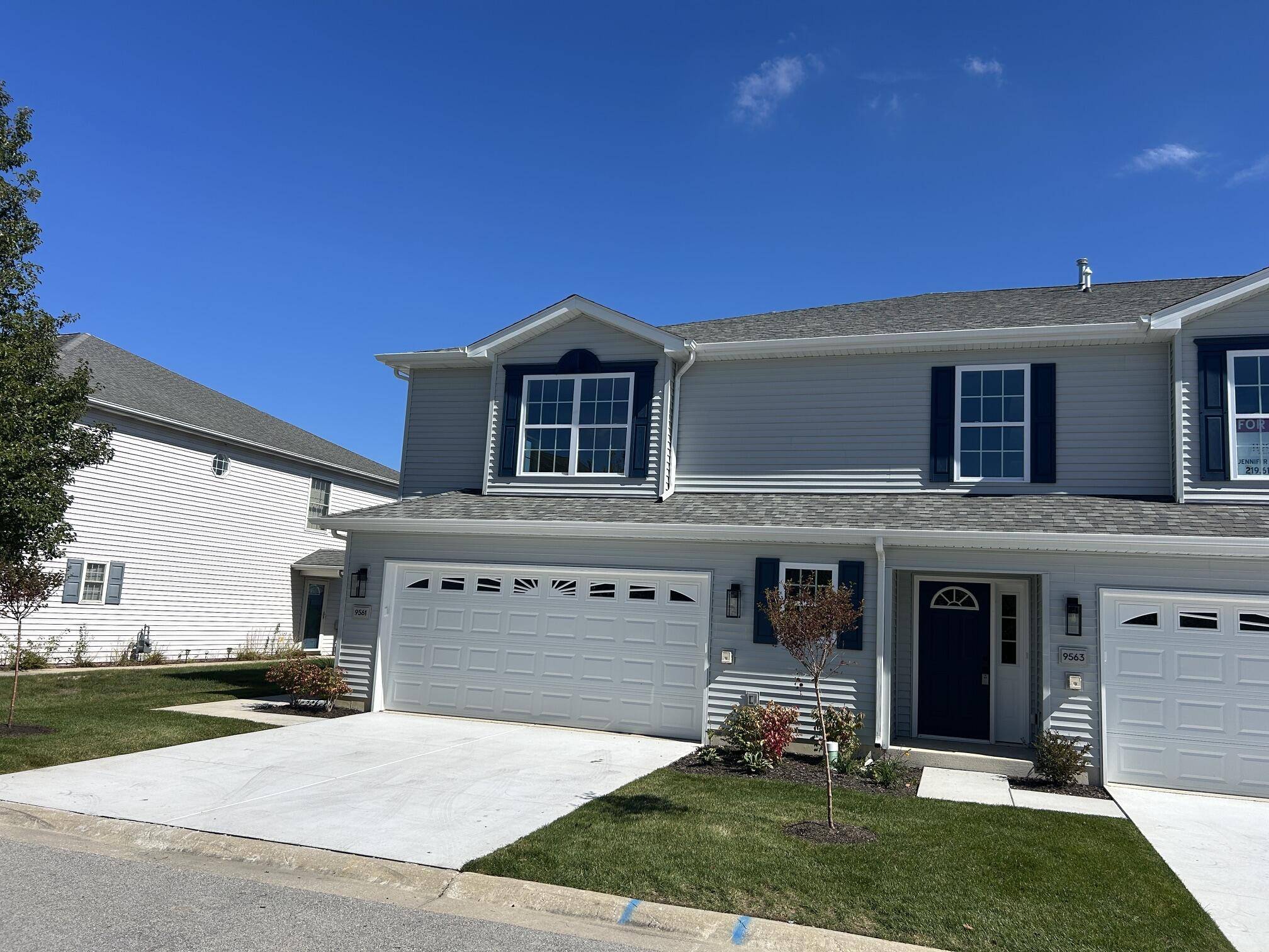 9561 E Luebcke Lane, Crown Point, IN 46307
