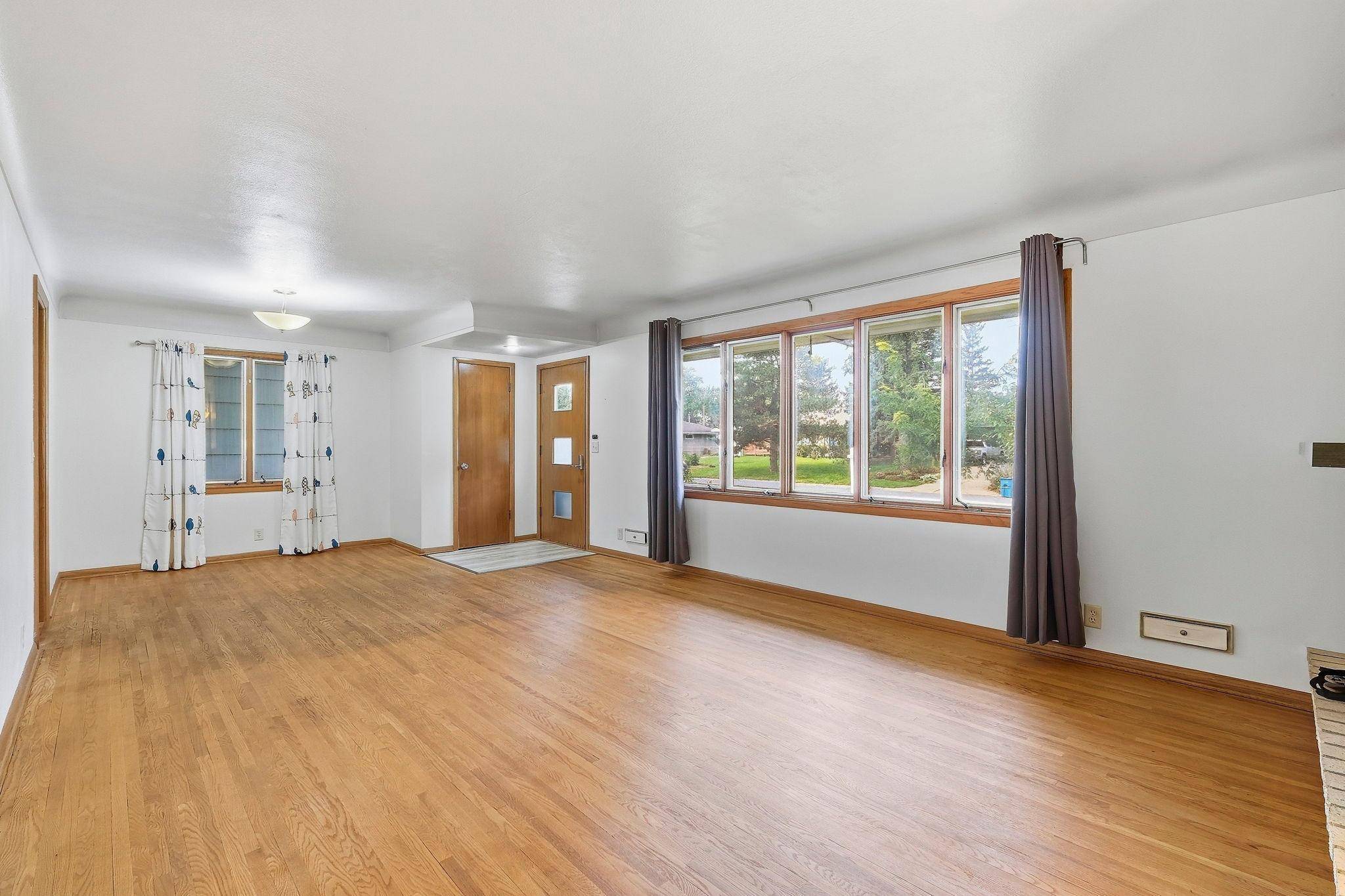 10019 Fremont AVE S, Bloomington, MN 55431