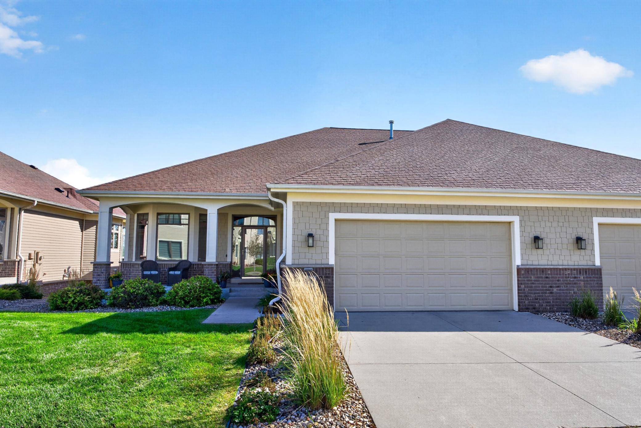 878 Diseworth CT NE, Byron, MN 55920