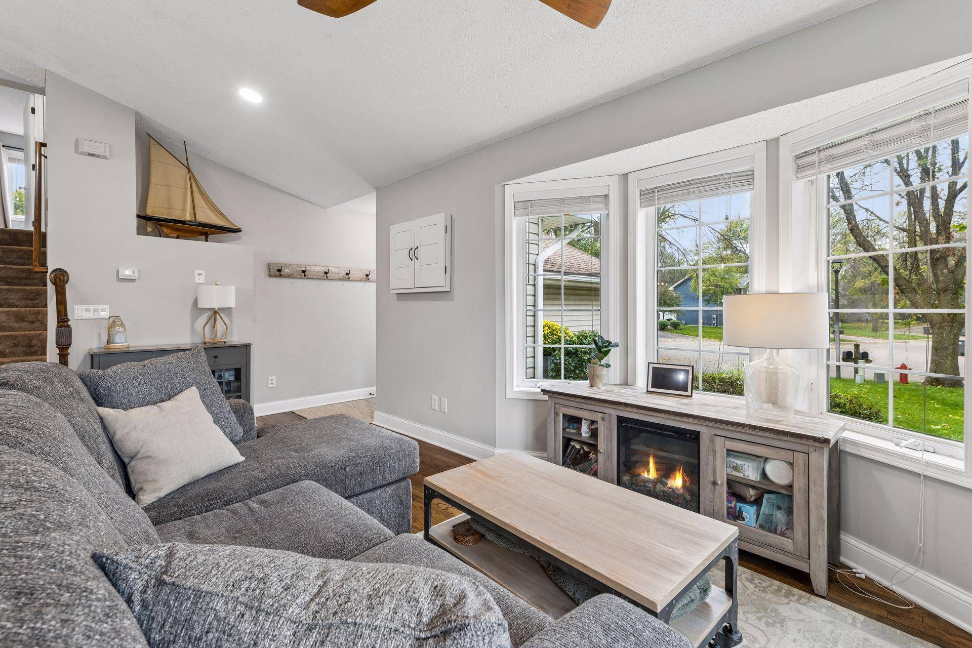 8340 Grace CT, Victoria, MN 55386