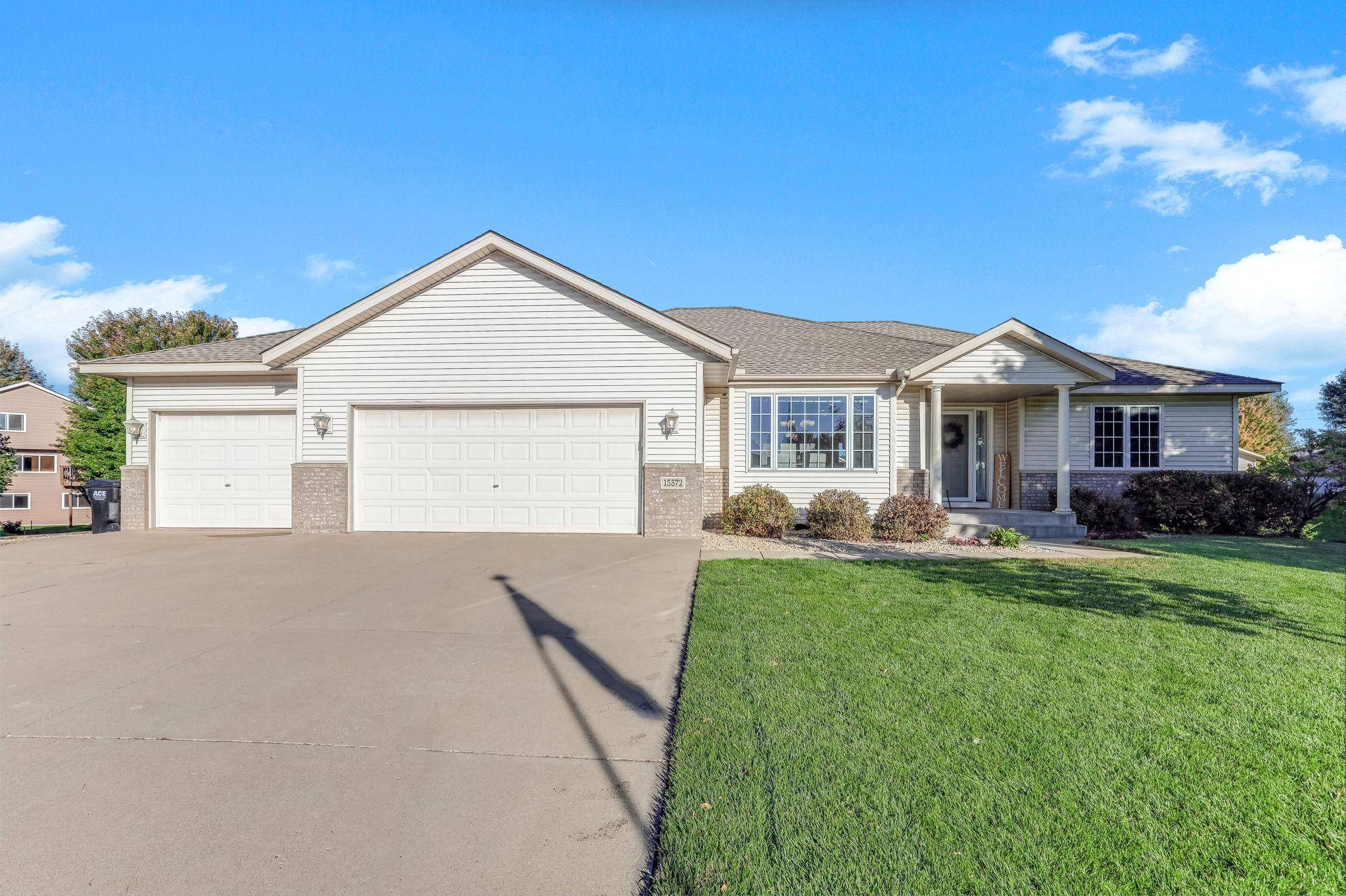 15572 78th CT NE, Otsego, MN 55330