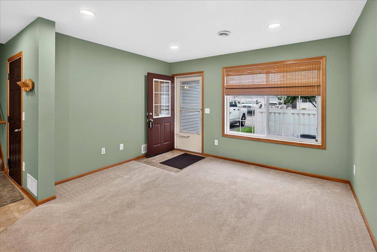 7104 Quail AVE NE, Otsego, MN 55330
