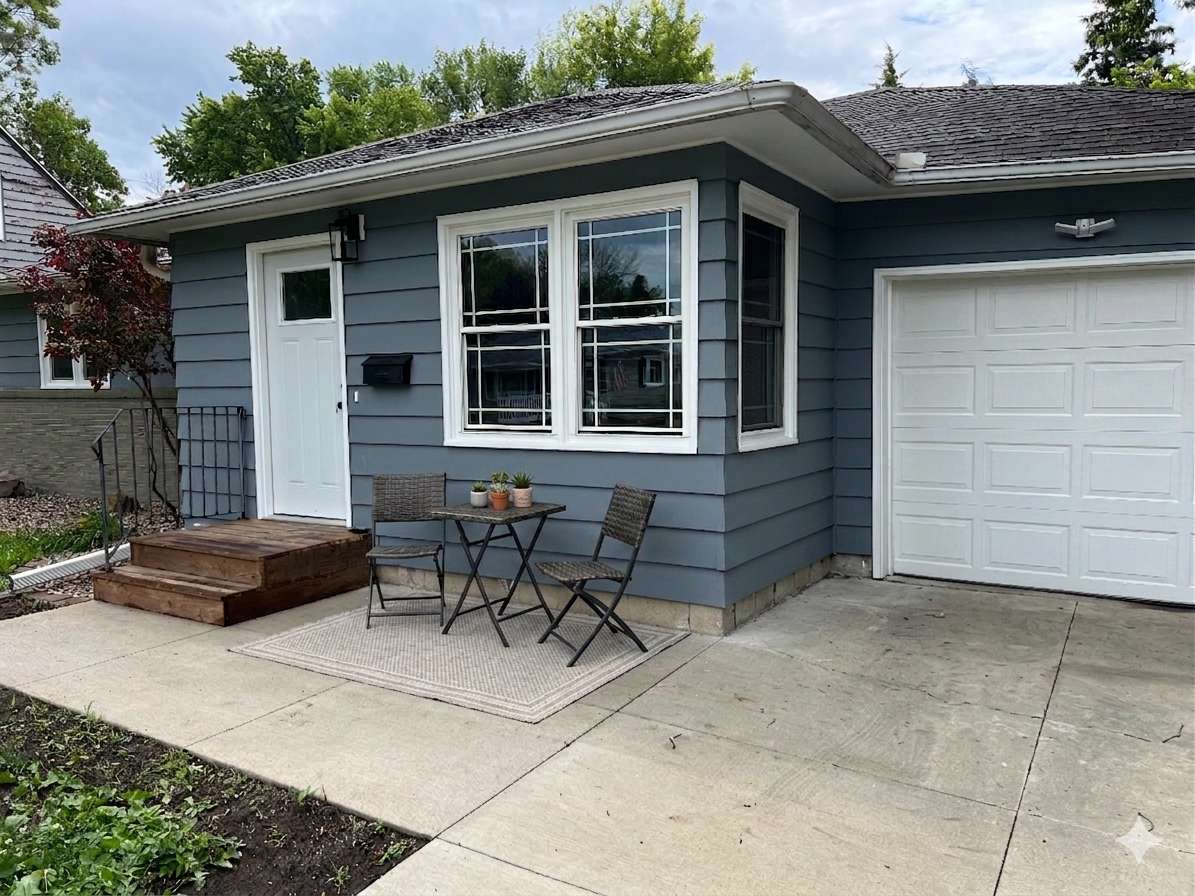 1405 W Clark ST, Albert Lea, MN 56007