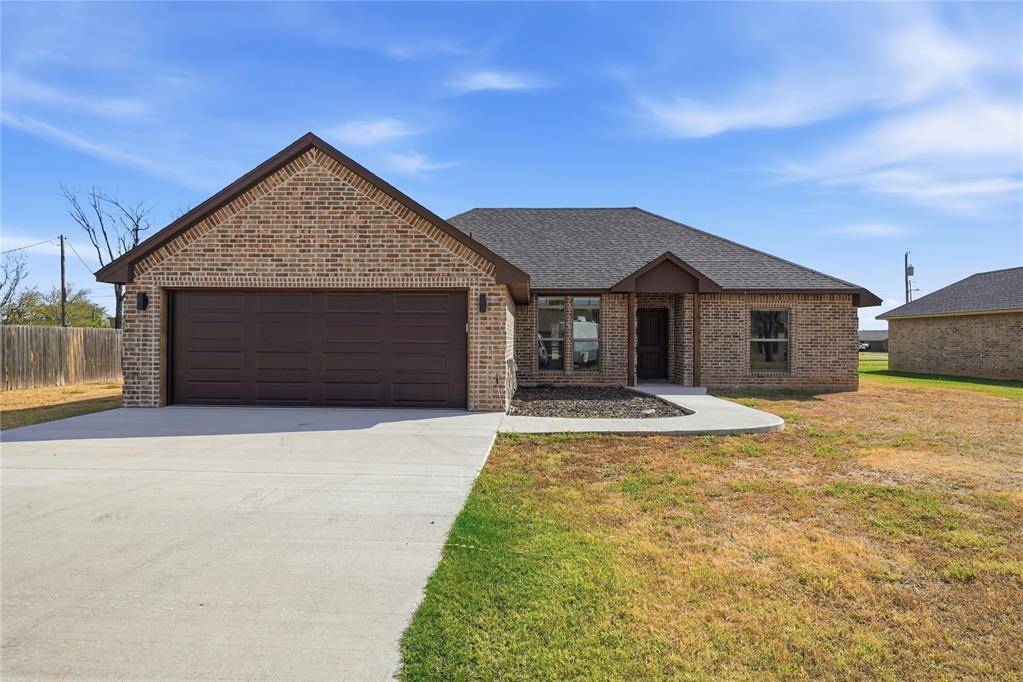 306 W 4th ST, Duke, OK 73532