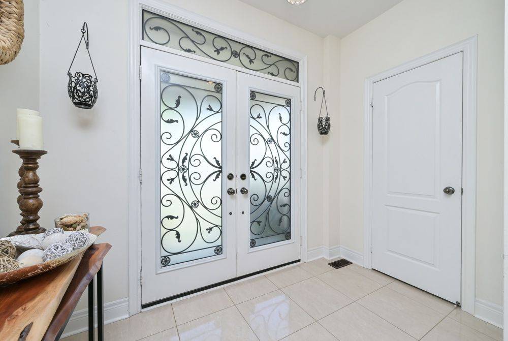 120 Rising Hill RDG, Brampton, ON L6Y 6B2